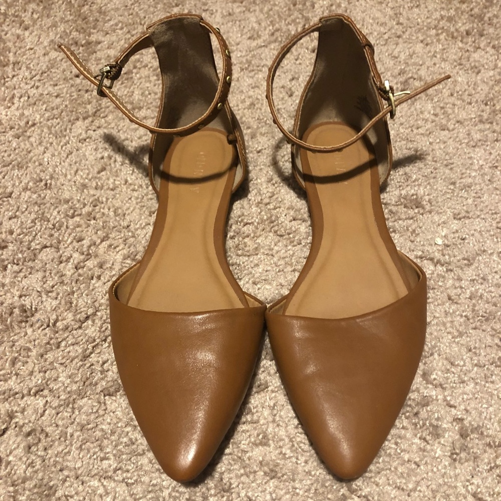 Old Navy Brown Flats